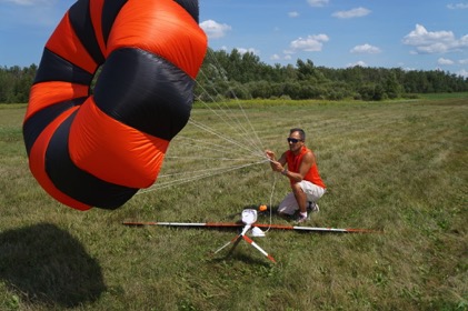 Aeromao drone with fixed wing parachute